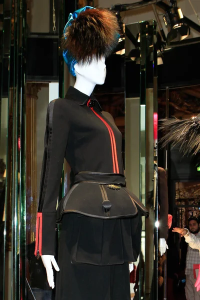 Look 5